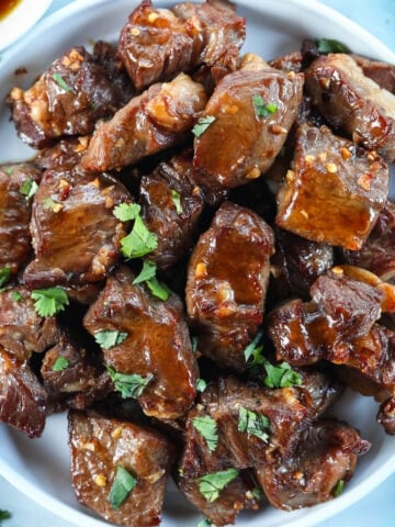 Close up of Air Fryer Steak Bites.